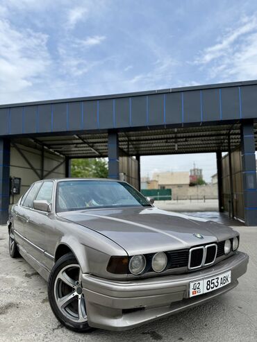 BMW: BMW 7 series: 1990 г., 3 л, Механика, Бензин, Седан