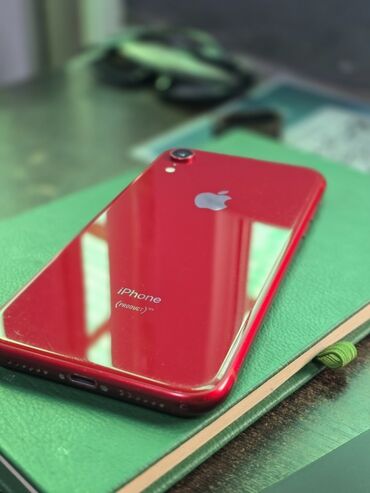 Мобильные телефоны: IPhone Xr, Б/у, 64 ГБ, Красный, 78 %