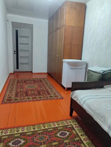 Продажа квартир: 2 комнаты, 42 м², Хрущевка, 3 этаж, Косметический ремонт at lalafo.kg — 8 Продажа квартир: 2 комнаты, 42 м², Хрущевка, 3 этаж, Косметический ремонт — 8