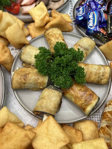 Готовые блюда, кулинария: Ассортимент салатов 1) Хрустящие баклажаны - Запечённые/обжаренные — 24