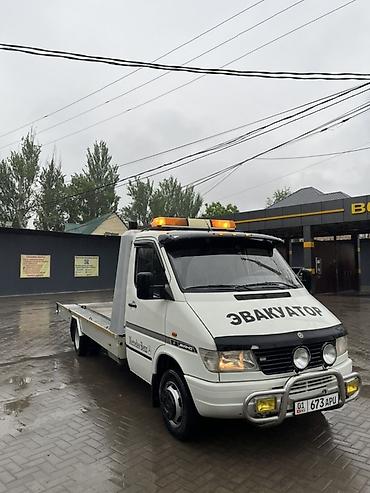 w211 e500: Эвакуатор, Mercedes-Benz, 2000 г., Прямая — 1