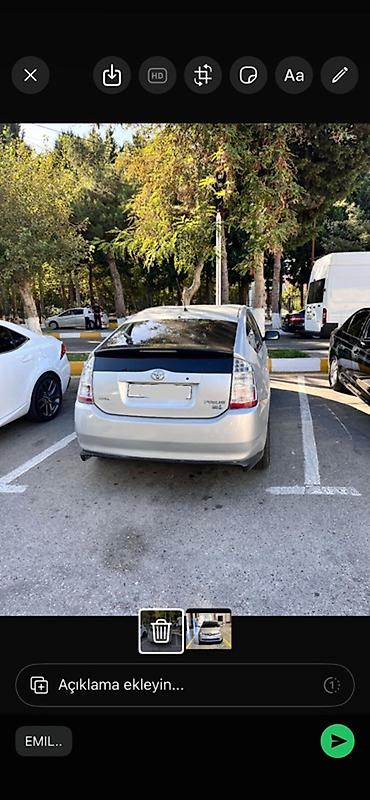 led panel: Toyota Prius (2-ci nəsil) hibrid hetçbek - Gümüşü/gri rəngli kuzov - — 2