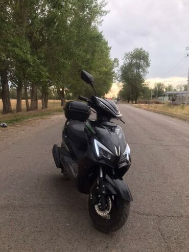 вайпер актив: Скутер M8, 125 куб. см, Бензин, Колдонулган
