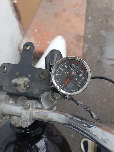 Motonəqliyyat: Motoriklet — kiçik həcmli, şəhərdaxili gediş-gəliş və çatdırılma üçün — 5