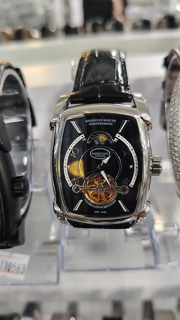Aksesuarlar: Parmigiani Fleurier – Tonneau formalı, mexaniki, Swiss Made kişi saatı — 4