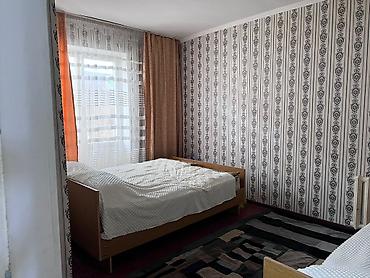 исык куль номера: 3 комнаты, 61 м², 105 серия, 1 этаж — 2