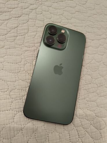 Apple iPhone: IPhone 13 Pro, Б/у, 256 ГБ, Alpine Green, Кабель, Коробка, 84 %