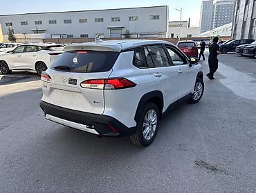 Toyota: Toyota Corolla Cross: 2026 г., 2 л, Вариатор, Бензин, Кроссовер — 8