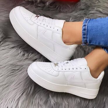 Patike: NIke air force patike

Novo
Brojevi 36 do 46

fb Moja Kupovina 1 — 8