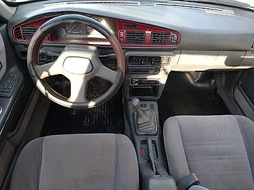 коробка одиссей 2 2: Mazda 626: 1988 г., Механика, Бензин, Лифтбек — 4
