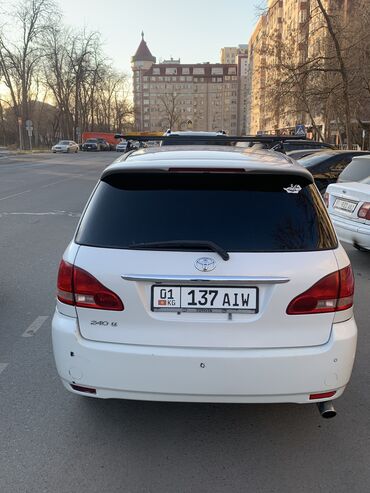 Toyota: Toyota Ipsum: 2002 г., 2.4 л, Автомат, Бензин, Минивэн at lalafo.kg — 3 Toyota: Toyota Ipsum: 2002 г., 2.4 л, Автомат, Бензин, Минивэн — 3