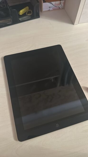 Apple iPad: İşlənmiş Apple iPad 4 (2012), 9,7", 64 GB, Ödənişli çatdırılma, Rayonlara çatdırılma