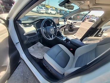 жак бу: Toyota RAV4: 2020 г., 2.5 л, Вариатор, Гибрид, Кроссовер — 4