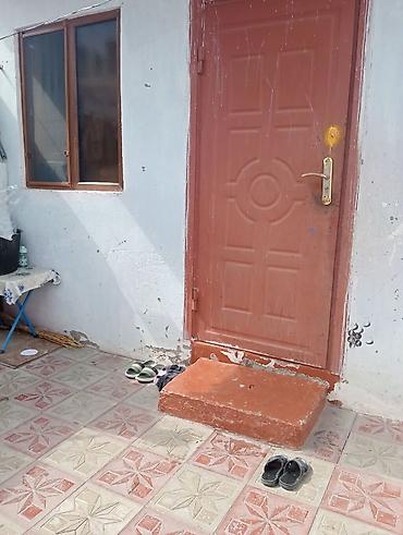upd qesebesinde satilan evler: 3 otaqlı, 1 kv. m — 1