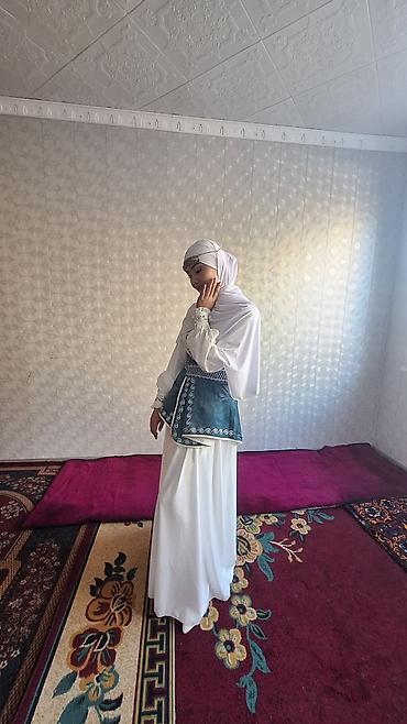 Айымдардын кийими: Кыргыз койнок сатылатбелдемчиси мн — 1