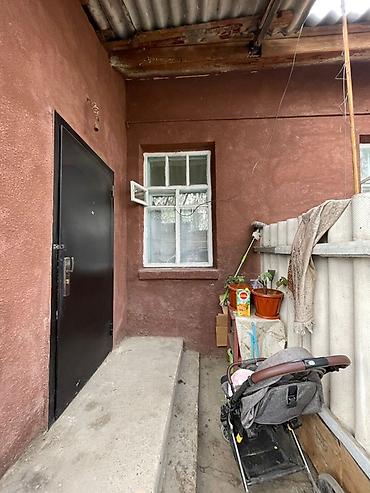 Продажа барачных домов: Продаётся часть жилого дома с отдельным входом. - Планировка — 4