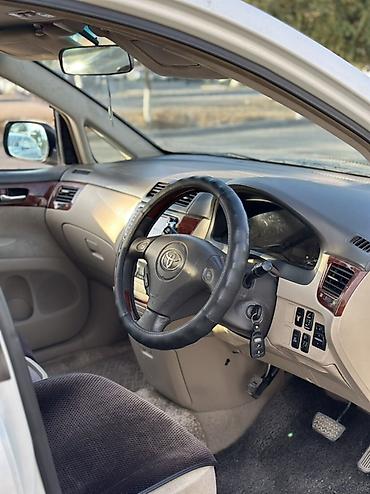 isis toyota: Toyota Ipsum: 2001 г., 2.4 л, Автомат, Бензин, Минивэн — 6
