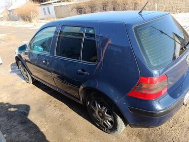 Volkswagen: Volkswagen Golf: 2000 г., 1.4 л, Механика, Бензин, Седан