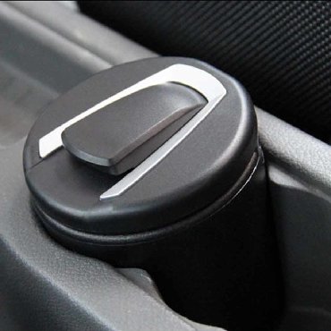 Tuning oprema: Pepeljara za auto veća Ima led svetlo koje se gasi prilikom na lalafo.rs — 10 Tuning oprema: Pepeljara za auto veća Ima led svetlo koje se gasi prilikom — 10