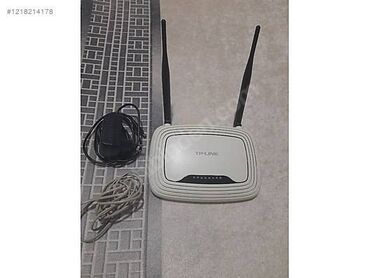 wifi роутер: Hem guclendirici kimi istifade edile bilir hem de router modem kimi