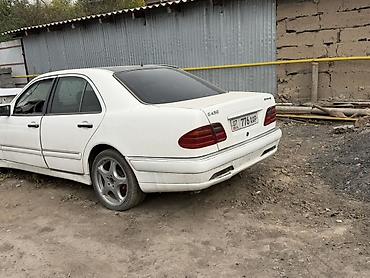 Mercedes-Benz E-Class: 1997 г., 4.3 л, Бензин, Седан