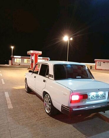 VAZ (LADA): Maşin çox ideyaldir Demey olar 2011 qelet edir bunun yaninda sozumun — 2