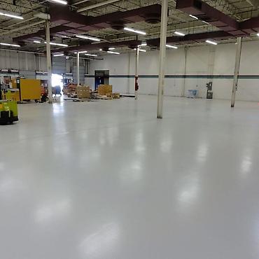 Напольные работы: Стяжка пола, Выравнивание пола, Реставрация разного типа пола | Наливные полы Больше 6 лет опыта — 8