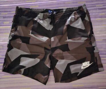 nike tech fleece pantalone: Shorts Nike, S (EU 36)