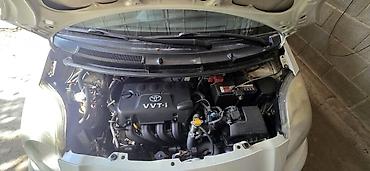 4 вд портер: Toyota Yaris: 2009 г., 1.4 л, Автомат, Бензин, Хэтчбэк — 6