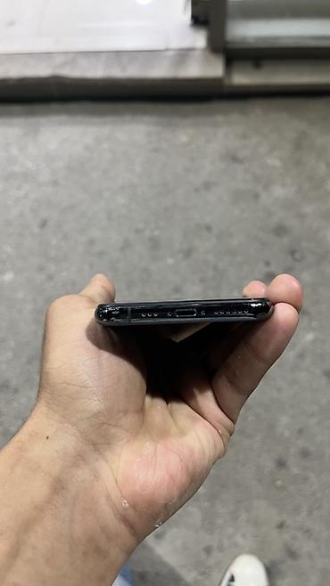 iphone 12 dubai: IPhone 11 Pro, Space Gray, Face ID — 2