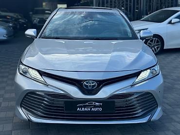 alba: Toyota Camry: 2018 г., 0.5 л, Автомат, Гибрид — 2