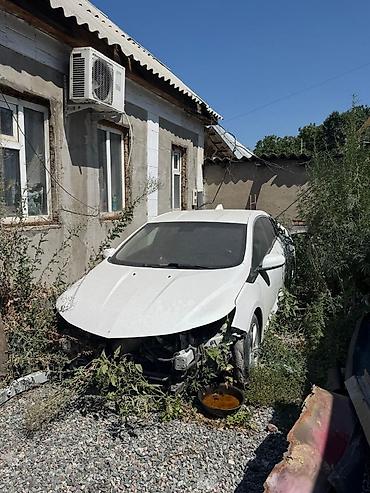 шевроле коболт: Chevrolet Volt: 2016 г., Гибрид, Лифтбек — 3