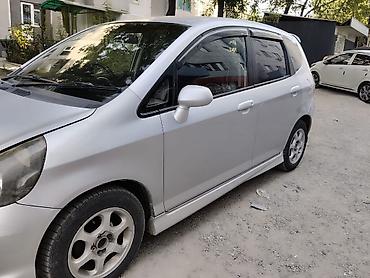 Honda Fit: 2003 г., 1.3 л, Вариатор, Бензин, Лифтбек — 2