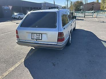 w124 уневерсал: Mercedes-Benz W124: 1995 г., 2.2 л, Механика, Бензин, Универсал — 5