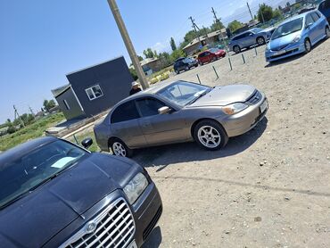 хонда сыйырбы: Honda Civic: 2001 г., 1.8 л, Автоматические, Бензин, Седан