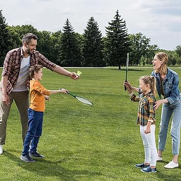 Raketkalar: Badminton valani. qutuda 5 ədəd olur. Metrolara və şəhərdaxili — 4