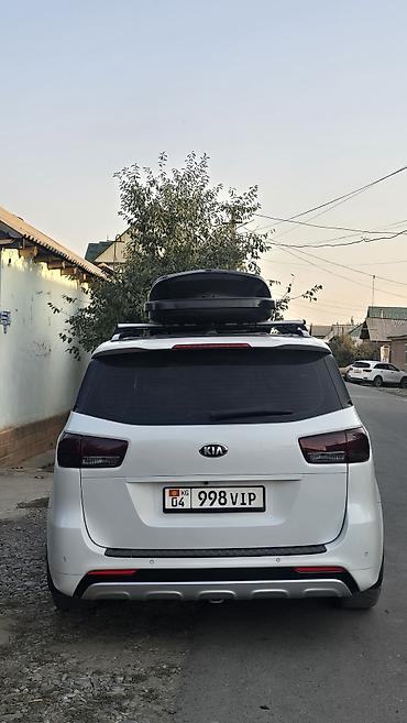 авто для такси: Kia Carnival: 2017 г., 2.2 л, Автомат, Дизель, Минивэн — 3