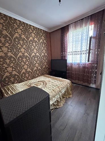 Həyət evləri və villaların satışı: Satılır – həyət evi - Masazirda 1 heyetde 2 ev satilir . Her biri tam — 11