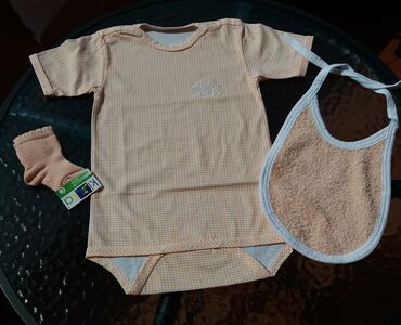 waikiki odeća za bebe: Lep komplet za bebe, novo: - Bodi kratkih rukava br. 74 -