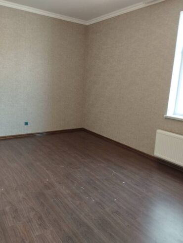 Uzunmüddətli kirayə mənzillər: Yasamal rayonu, Mida 2-də olan, 12 mərtəbəli yeni tikili binanın 4-cü — 5