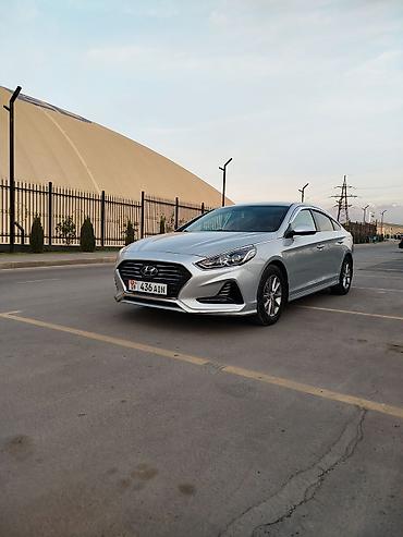 corolla 2016: Hyundai Sonata: 2018 г. — 1