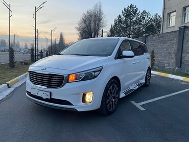 Kia: Kia Carnival: 2017 г., 2.2 л, Автомат, Дизель, Минивэн