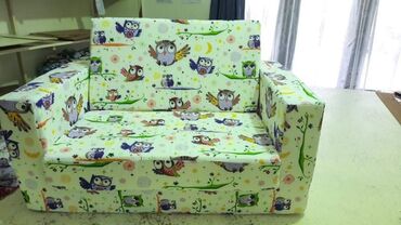 Ostale dečije stvari: Praktične dečije foteljice, izradjene od čvrstog sunđera i presvučene — 1