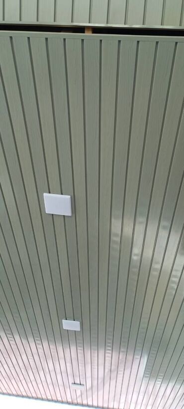 Digər tavan materialları: Təzə tavan üçün dəmir profillər satılır. Navesə vurulub artıq qalıb — 4