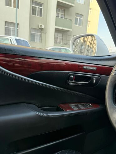 Lexus: Lexus LS: 4.6 l | 2009 il Sedan — 13