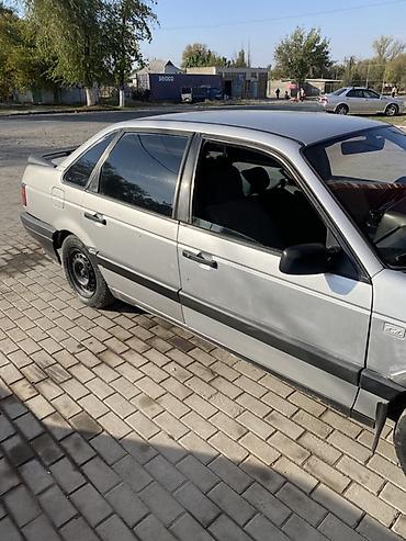 фолсваген т 4: Volkswagen Passat: 1990 г., 1.8 л, Бензин, Седан — 3