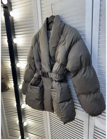 гармин феникс 8 цена бишкек: Укороченное пуховое пальто-халат с поясом - Фасон: объемный стеганый