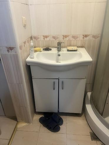 hamam ucun aksessuarlar: Vanna otağı üçün lavabo və şkaf dəsti - Material: rəngli MDF/laminat — 1