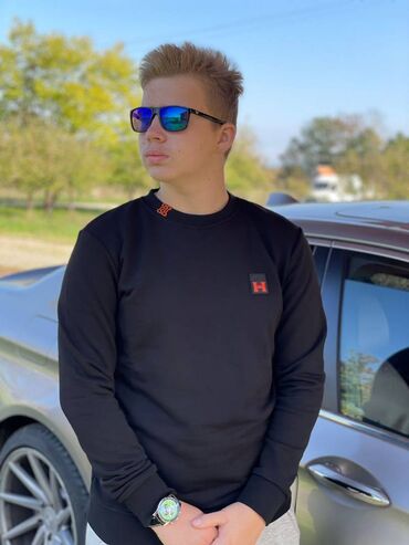 Duksevi: S do 3xl
3300 — 22