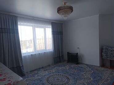 квартира 7 микрорайон: 2 комнаты, 48 м², 3 этаж